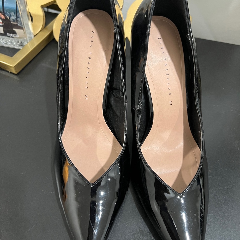 Zara Glossy Black Heels